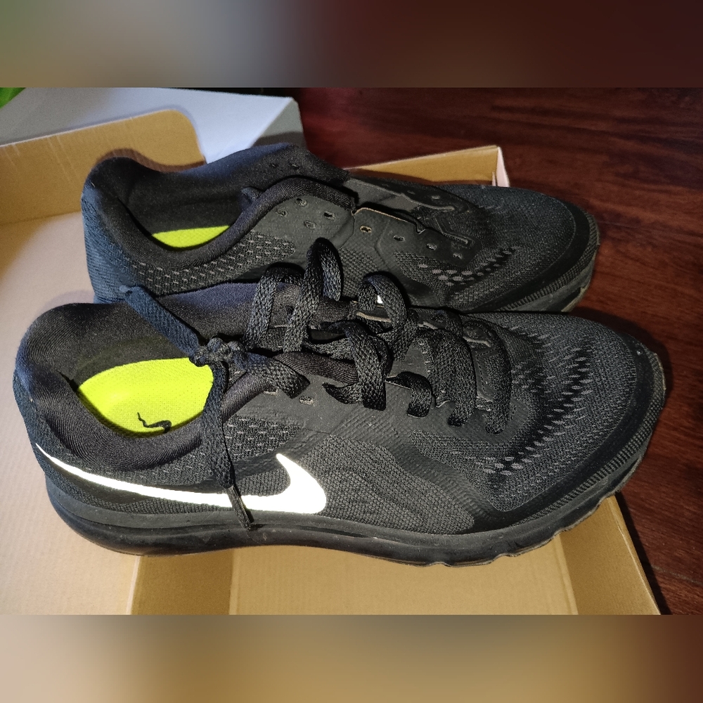 Nike shoes